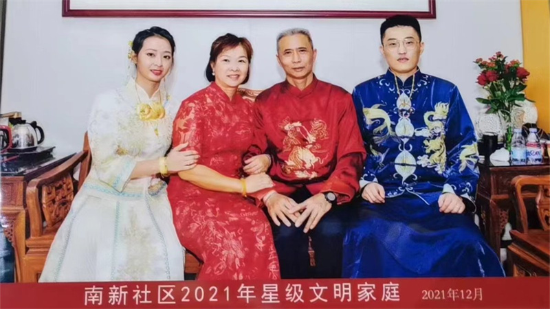 黄钰珊家庭：低碳理念扎根生活，志愿精神传递文明