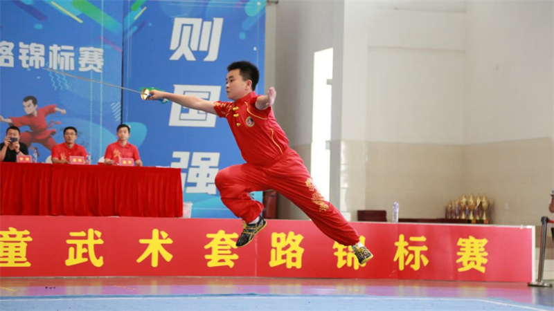 强国复兴有我|“阳光体育”助力健康成长！金湾区青少年儿童武术套路锦标赛收官